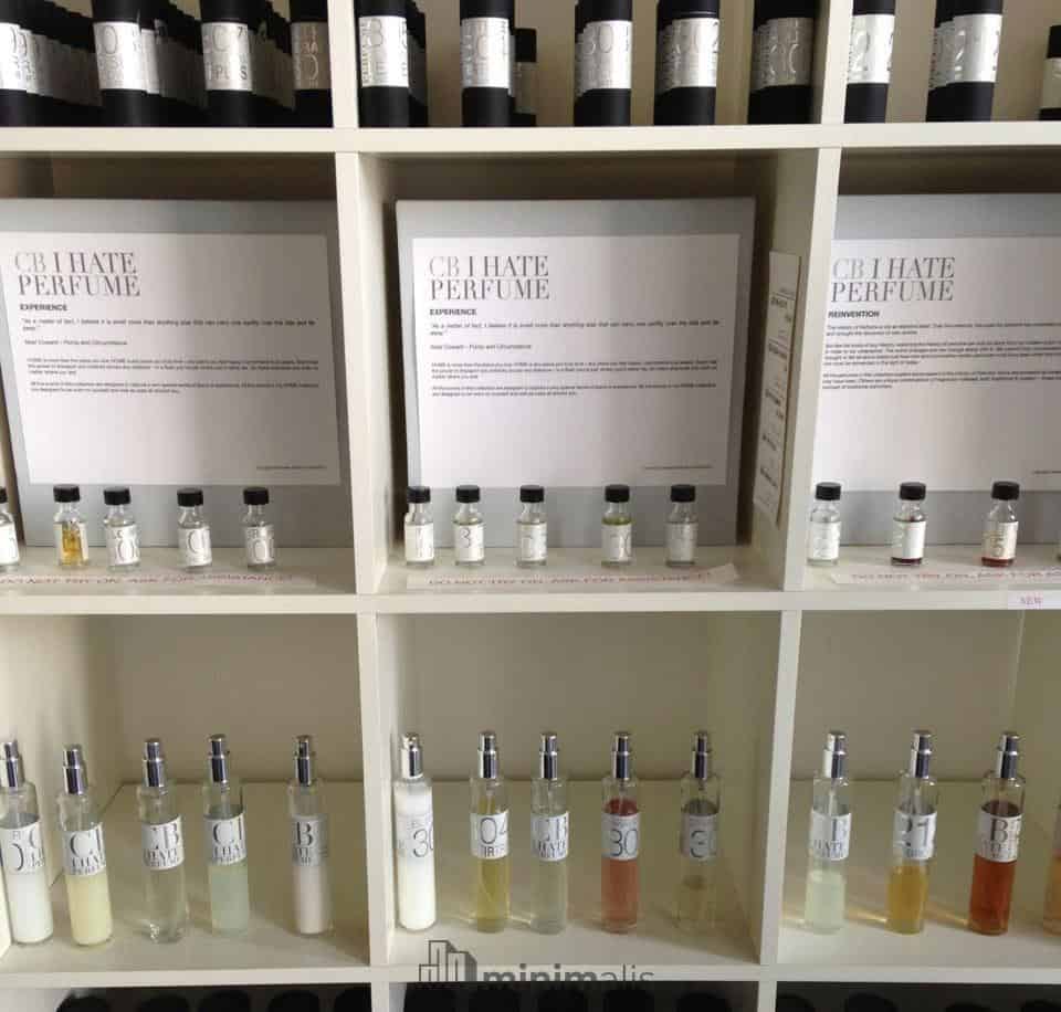 etalase parfum refill