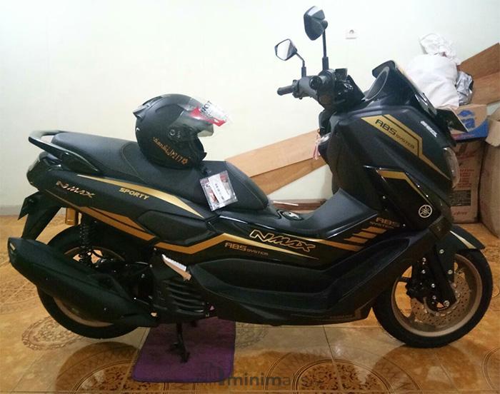 Warna Striping NMax Hitam Doff